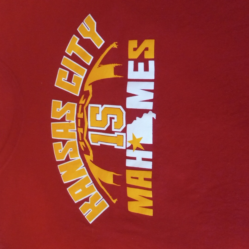 Kansas City Mahomes Tee Shirt Sz L